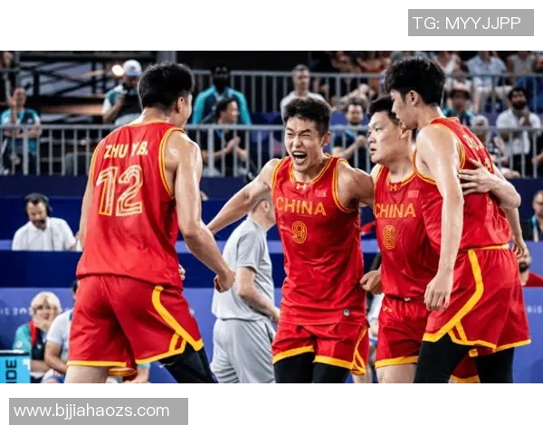 印度尼西亚男篮挑战中国队展现亚洲篮球实力的精彩对决