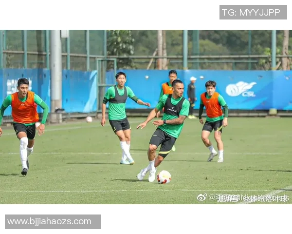 张强独家解析足球技战术与心态分享助你提升球场表现 张强独家解析足球技战术与心态分享助你提升球场表现